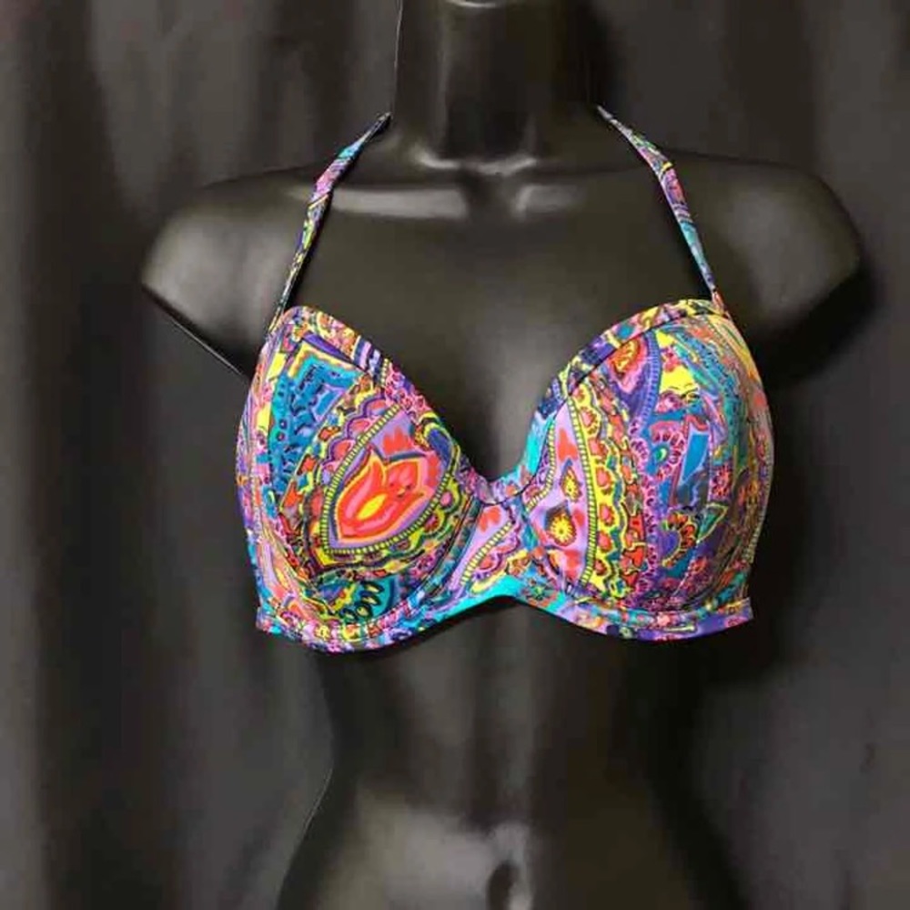 Victoria’s Secret swim top